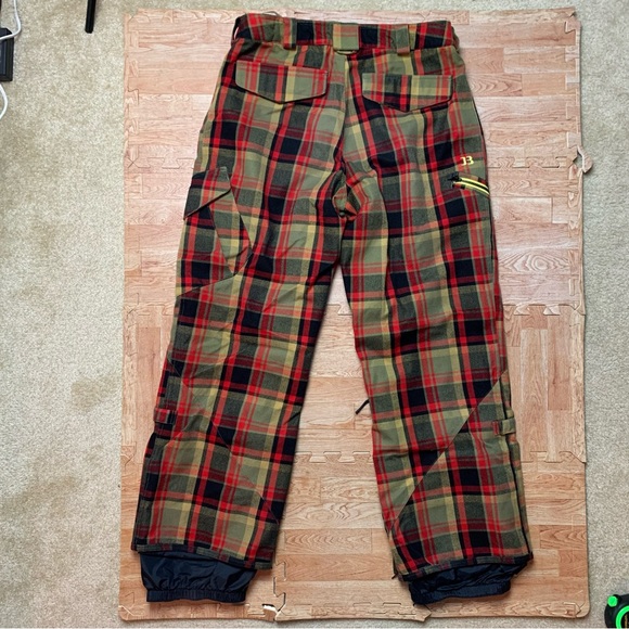 SOLD - Picture 4 of 16